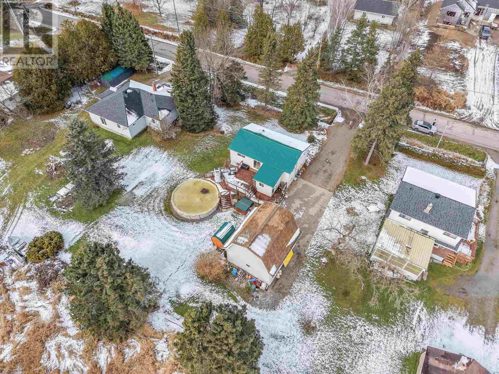 1519 Third Lin, Sault Ste. Marie, Ontario  P6A 6J8 - Photo 3 - SM253255