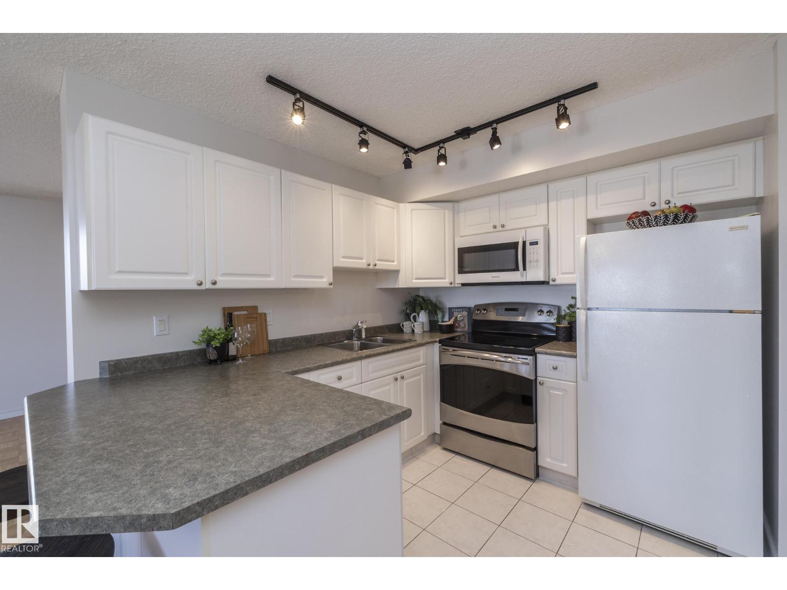 #801 10909 103 Av Nw, Edmonton, Alberta  T5K 2W7 - Photo 6 - E4457646