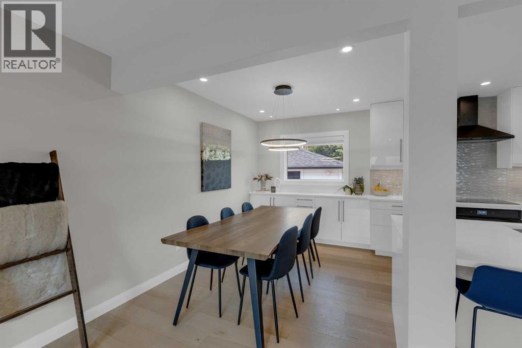 24 Canyon Drive Nw, Calgary, Alberta  T2L 0R3 - Photo 7 - A2253401