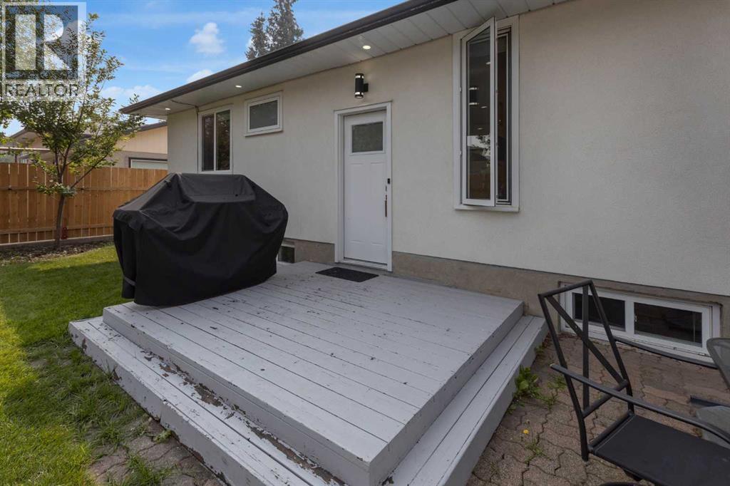 24 Canyon Drive Nw, Calgary, Alberta  T2L 0R3 - Photo 27 - A2253401