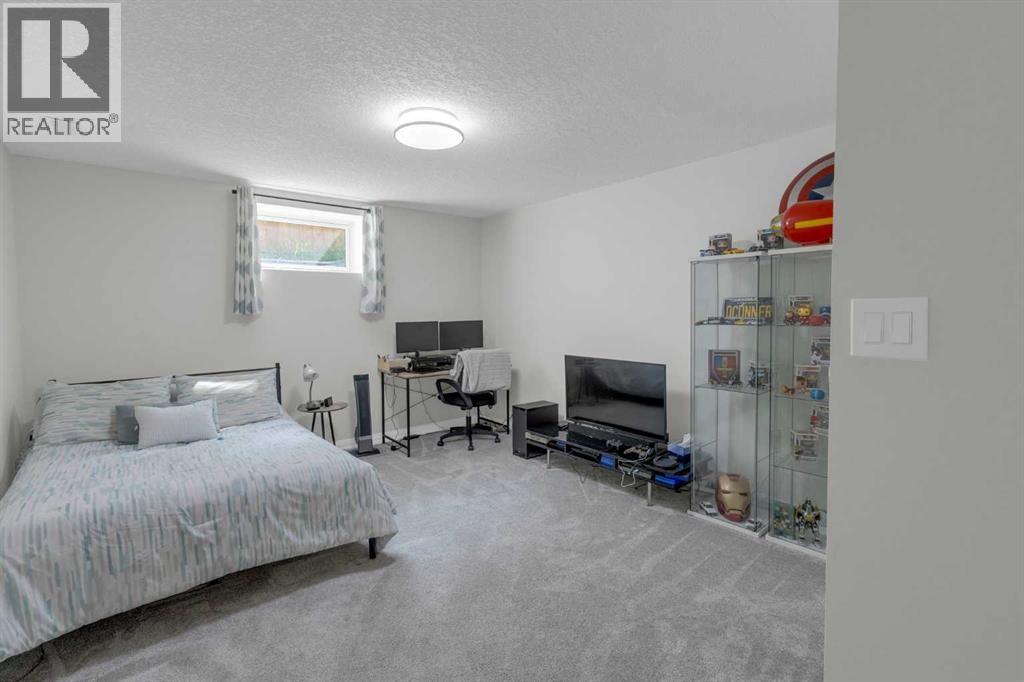 24 Canyon Drive Nw, Calgary, Alberta  T2L 0R3 - Photo 22 - A2253401