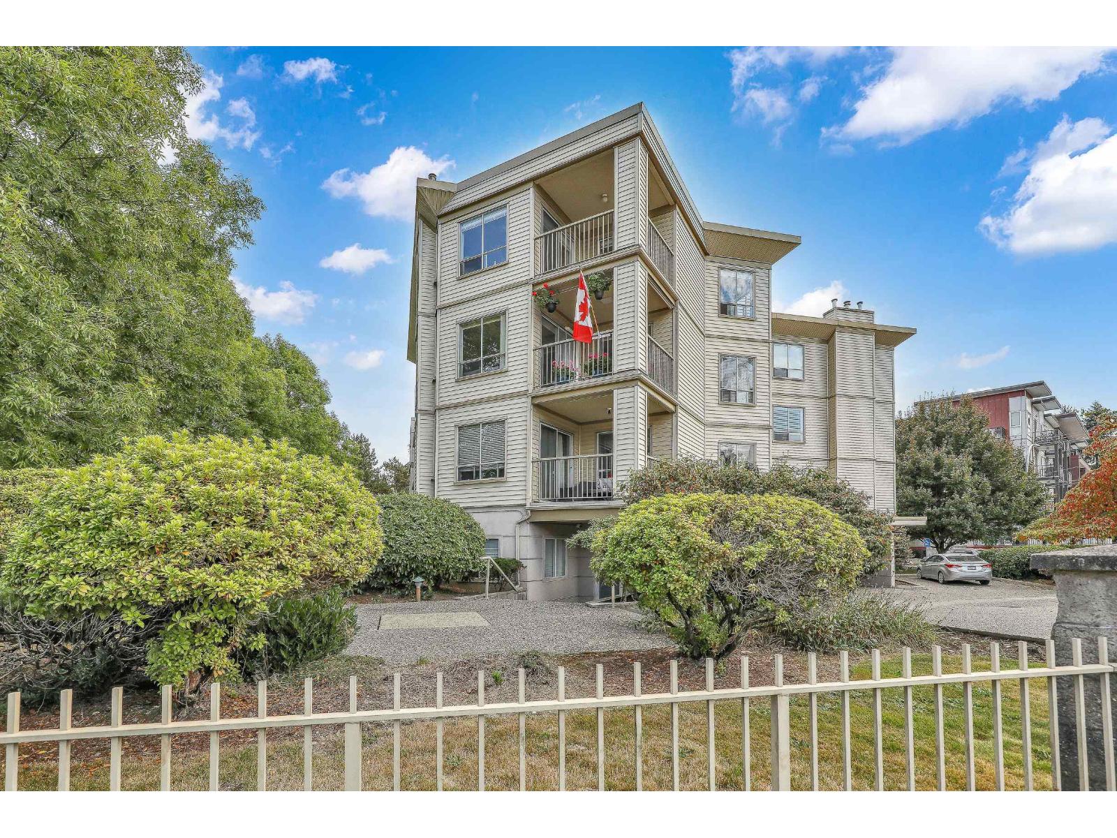 201 5450 208 Street, Langley, British Columbia  V3A 2J9 - Photo 3 - R3066606