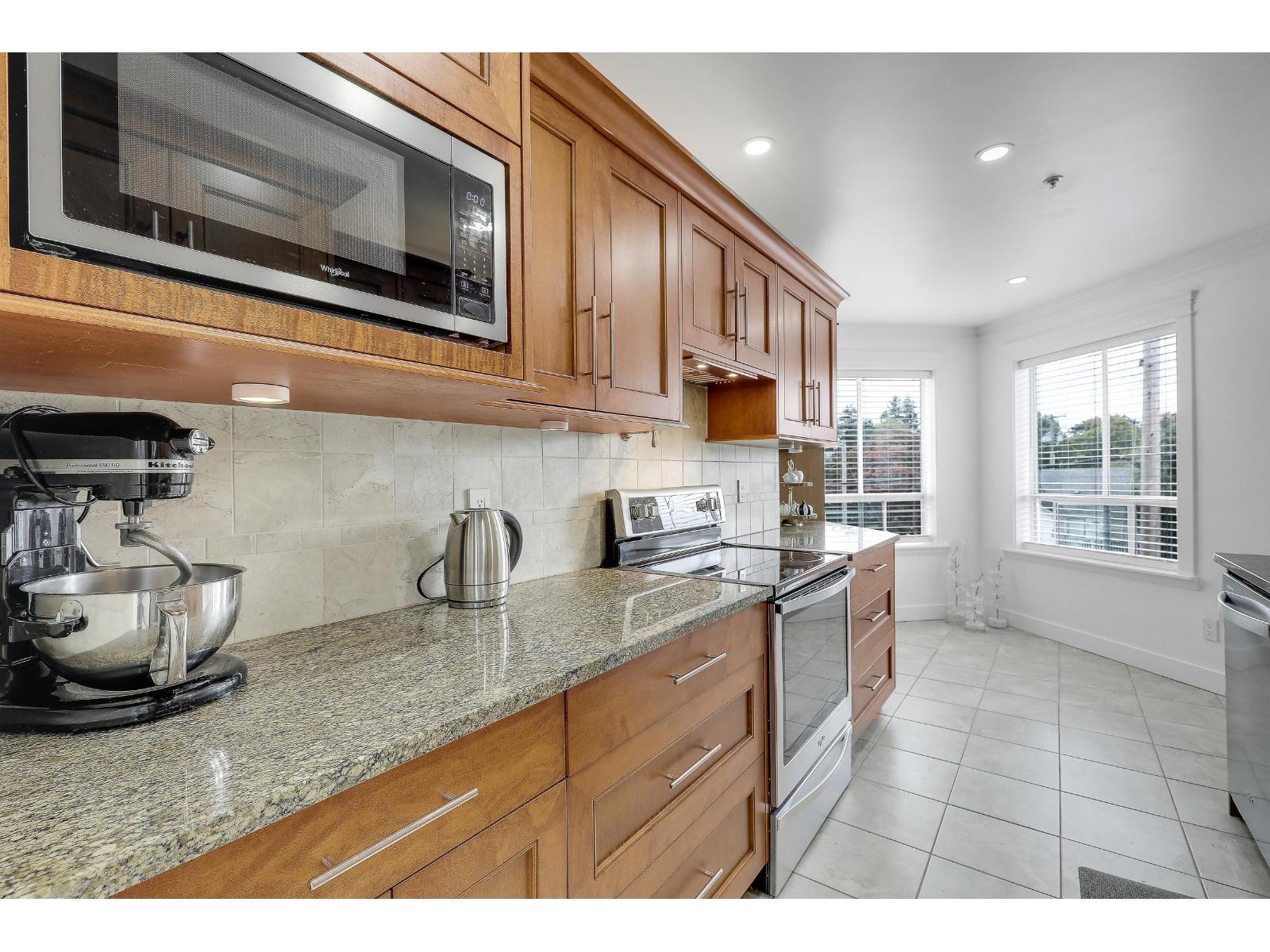 201 5450 208 Street, Langley, British Columbia  V3A 2J9 - Photo 14 - R3066606