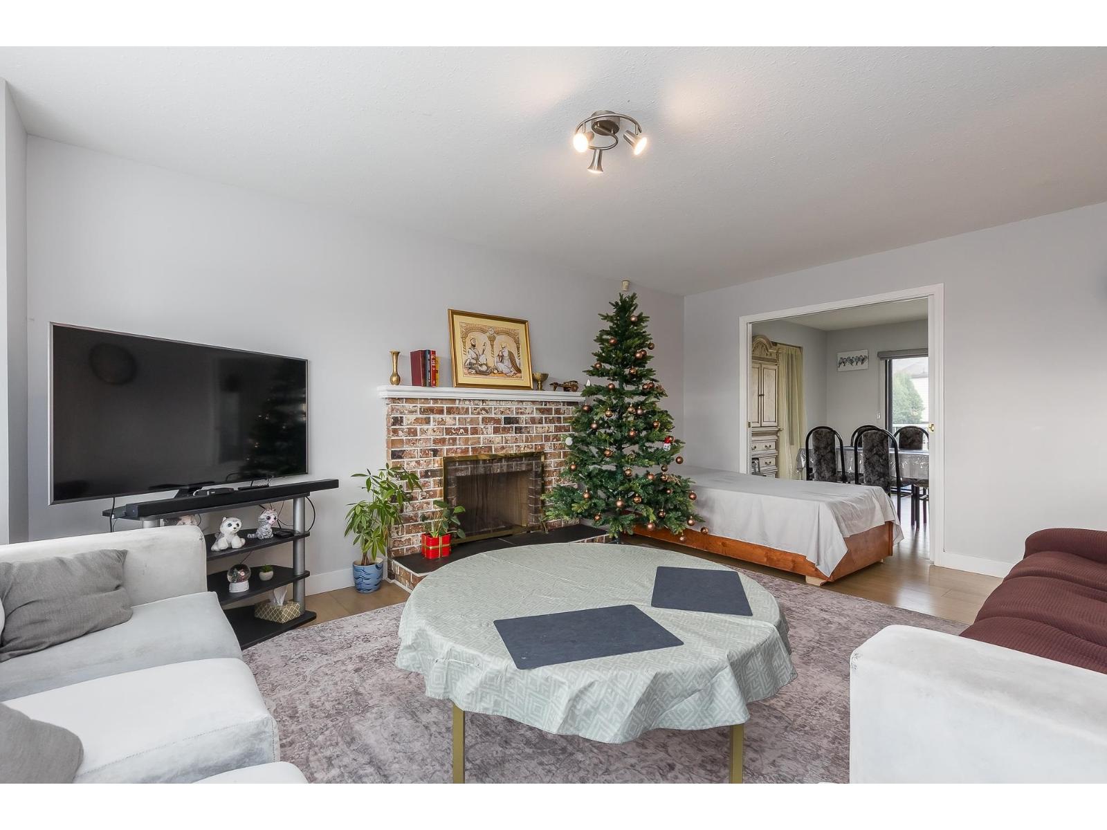 31129 Gardner Avenue, Abbotsford, British Columbia  V2T 5E1 - Photo 14 - R3066347