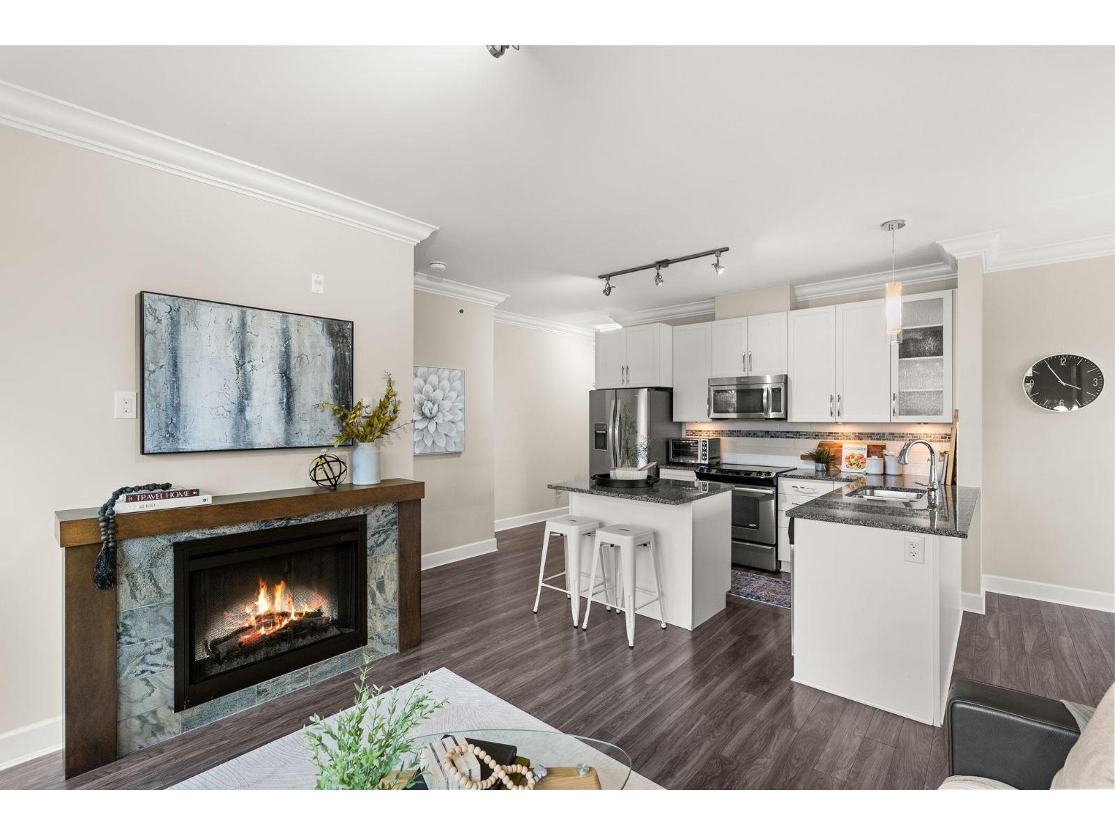 319 20861 83 Avenue Avenue, Langley, British Columbia V2Y 2C4 - Photo 3 - R3067157