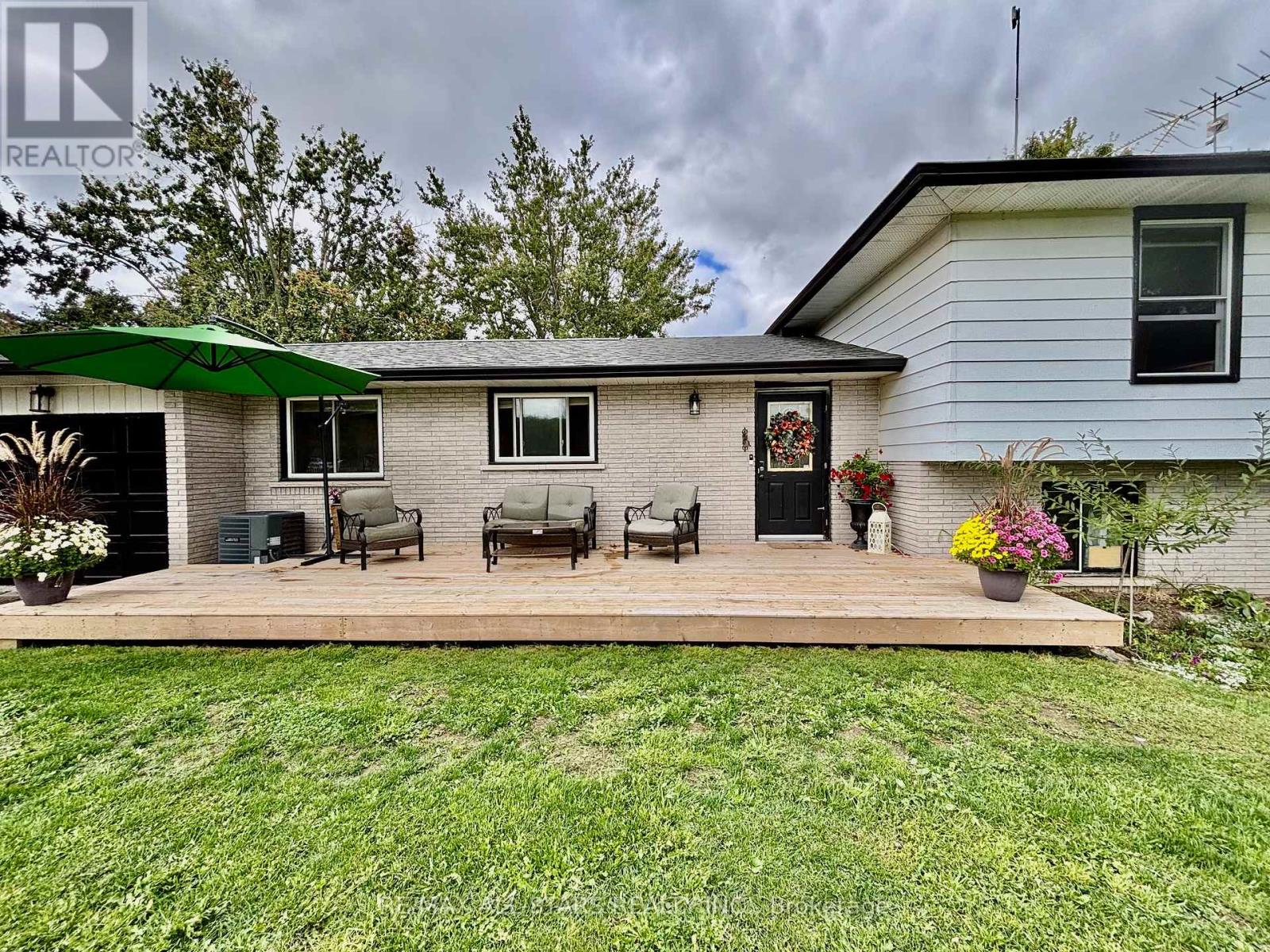 375 Ogemah Road, Kawartha Lakes, Ontario  K0M 2C0 - Photo 3 - X12437720