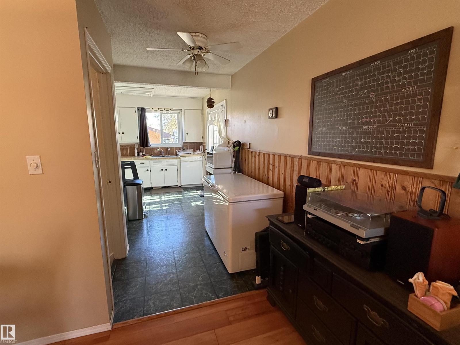 5017 46 St, Drayton Valley, Alberta  T7A 1S2 - Photo 12 - E4465643