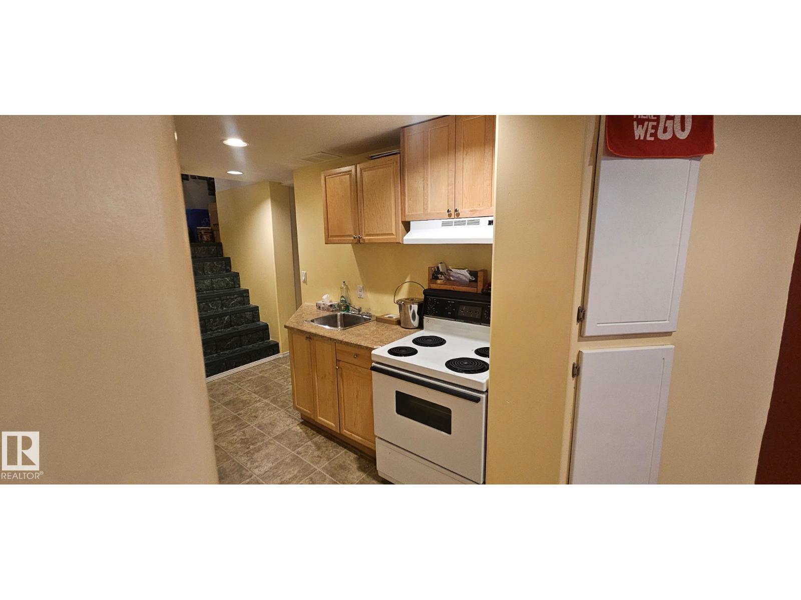 5017 46 St, Drayton Valley, Alberta  T7A 1S2 - Photo 3 - E4465643