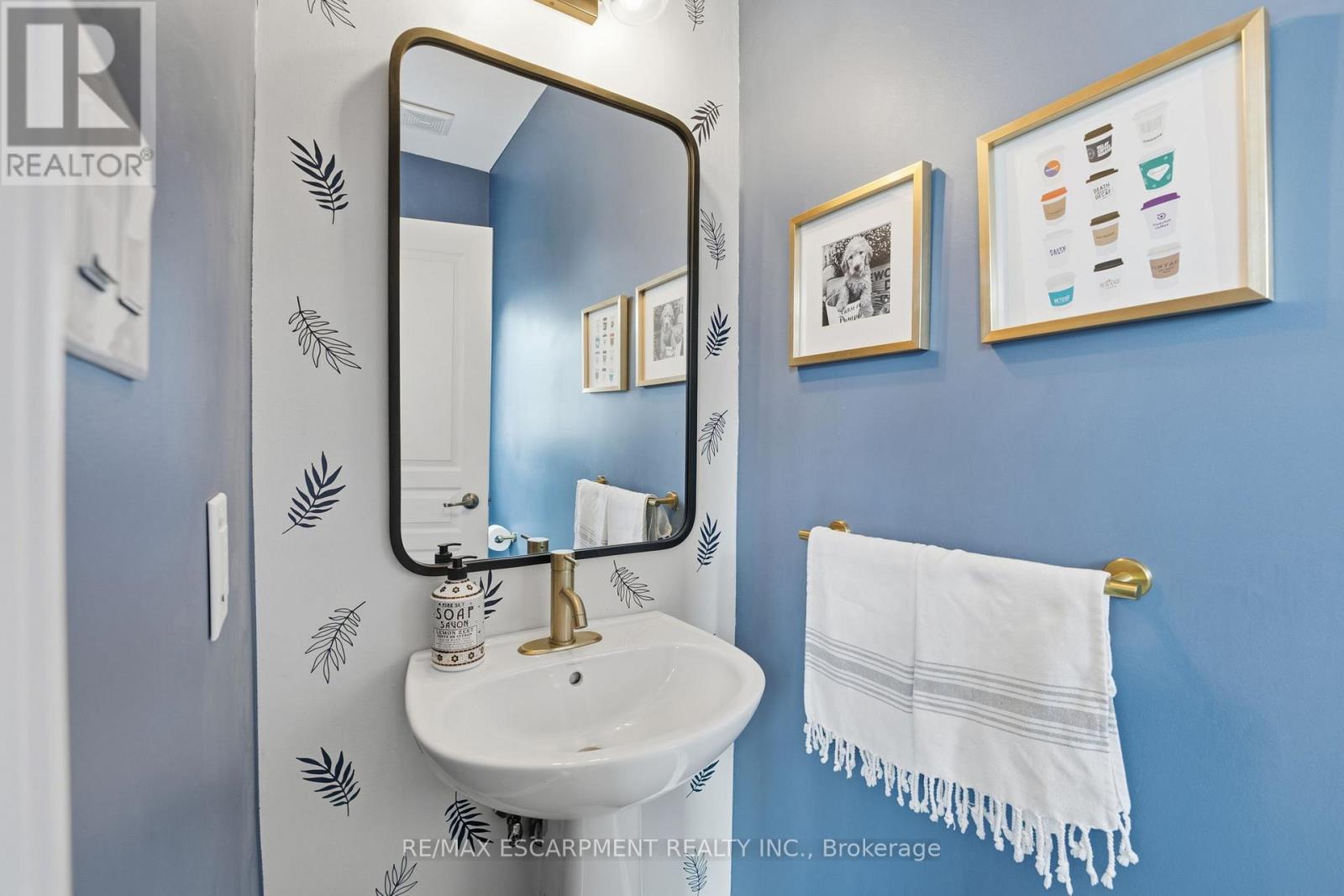 17 - 257 Parkside Drive, Hamilton, Ontario  L7R 2G4 - Photo 12 - X12542512