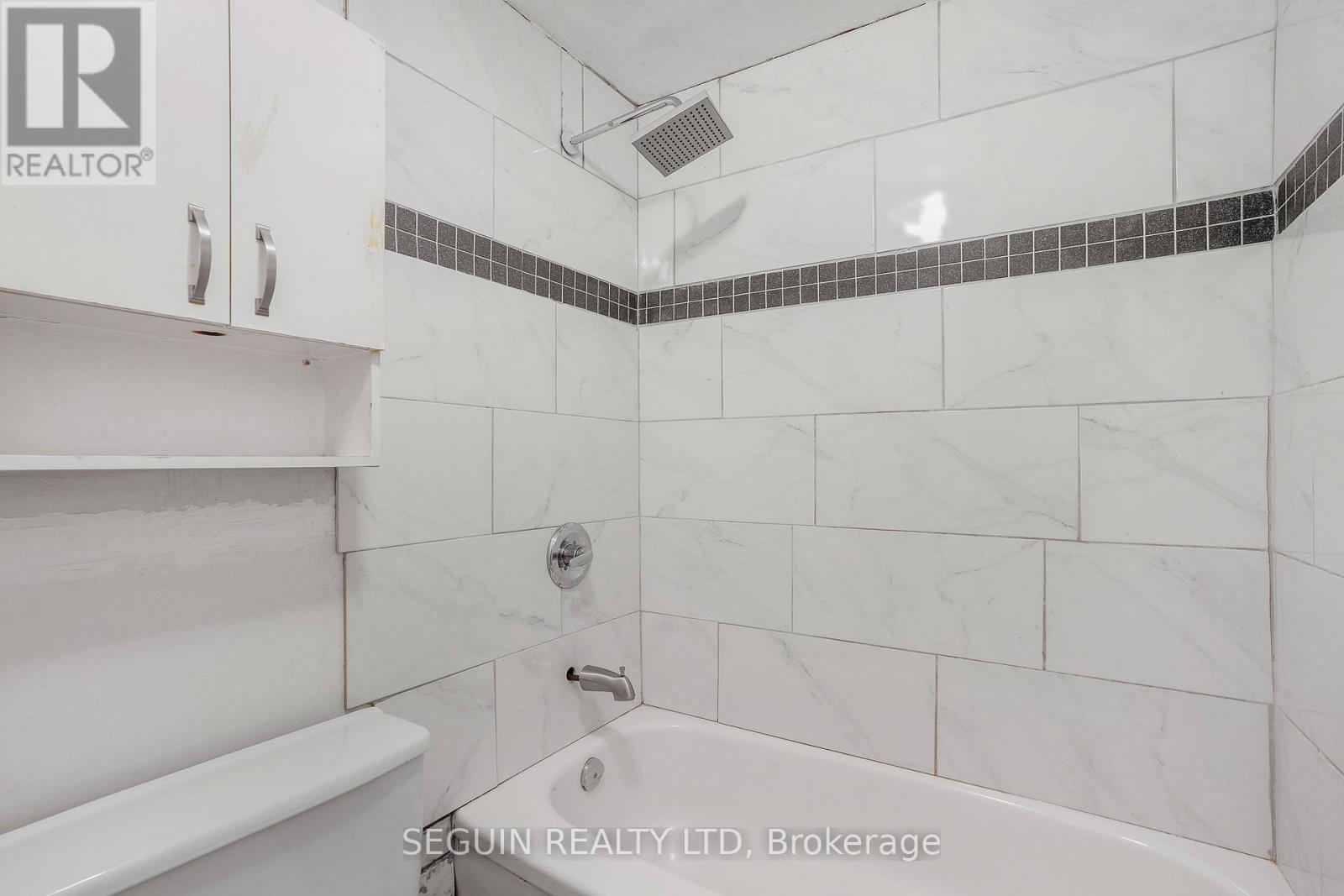 6138 Brookside Lane, Ottawa, Ontario K1C 2K7 - Photo 19 - X12542706