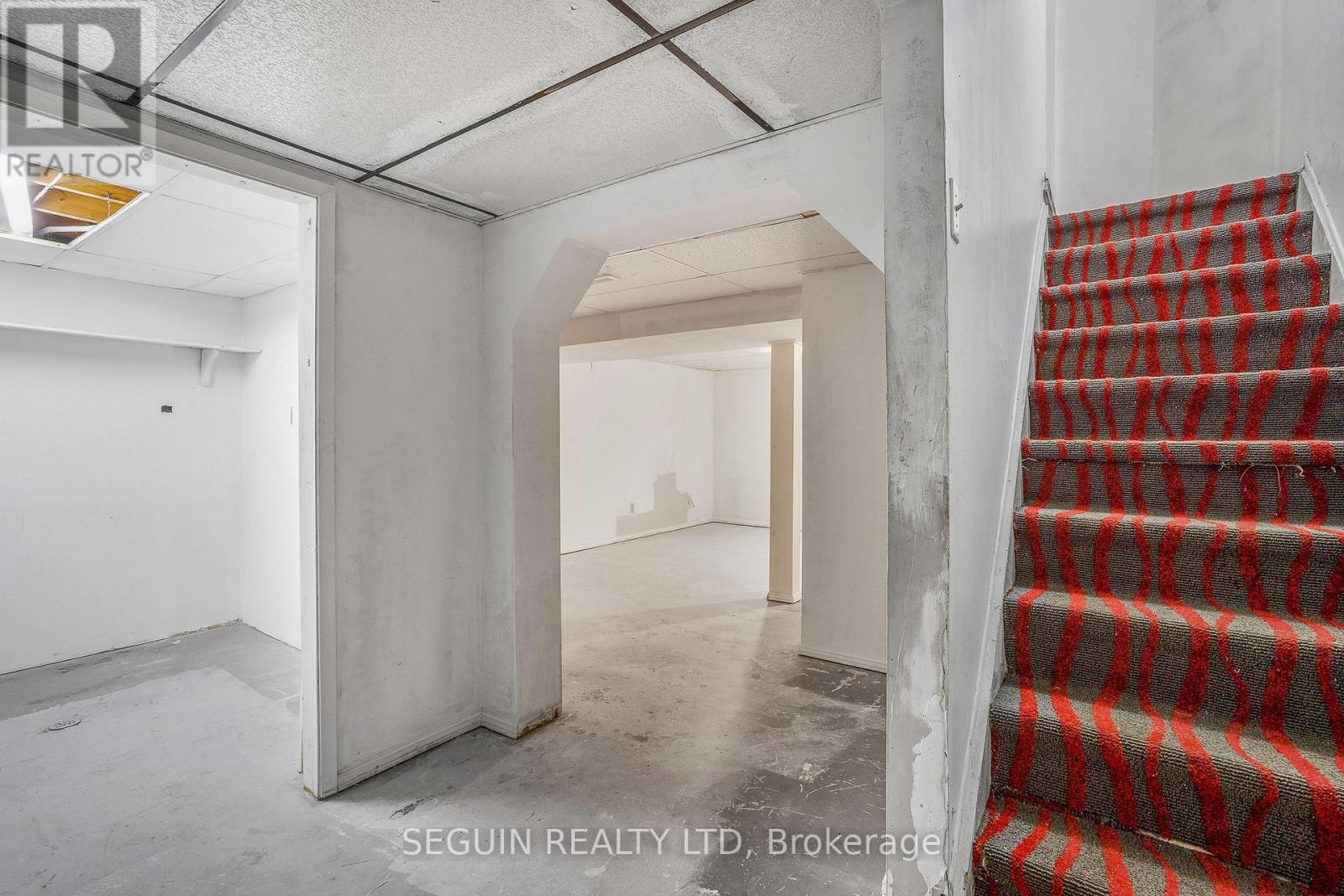 6138 Brookside Lane, Ottawa, Ontario K1C 2K7 - Photo 23 - X12542706