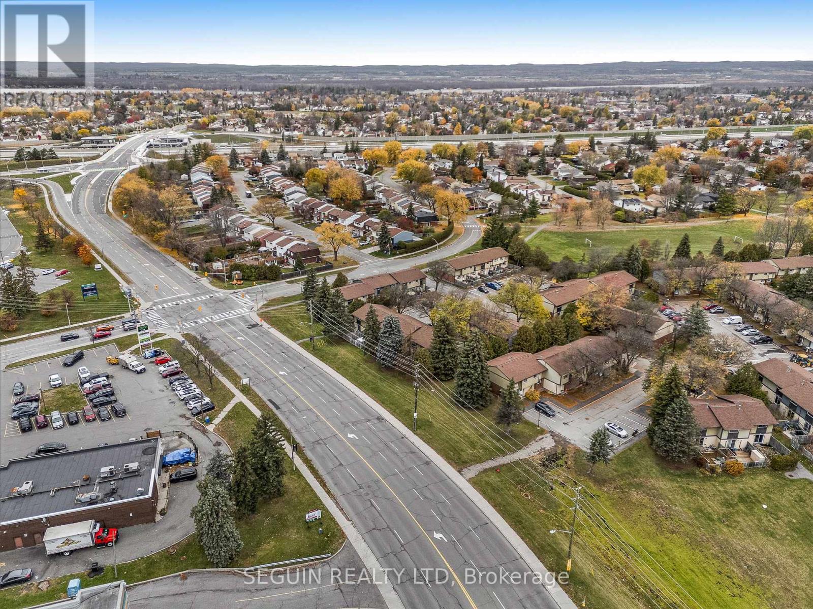 6138 Brookside Lane, Ottawa, Ontario K1C 2K7 - Photo 33 - X12542706