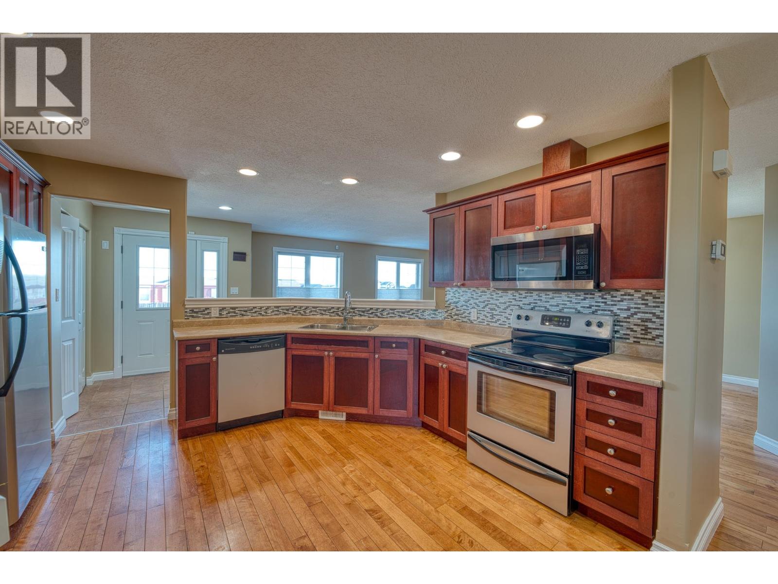 8508 82 Street, Fort St. John, British Columbia  V1J 0H1 - Photo 9 - R3067261