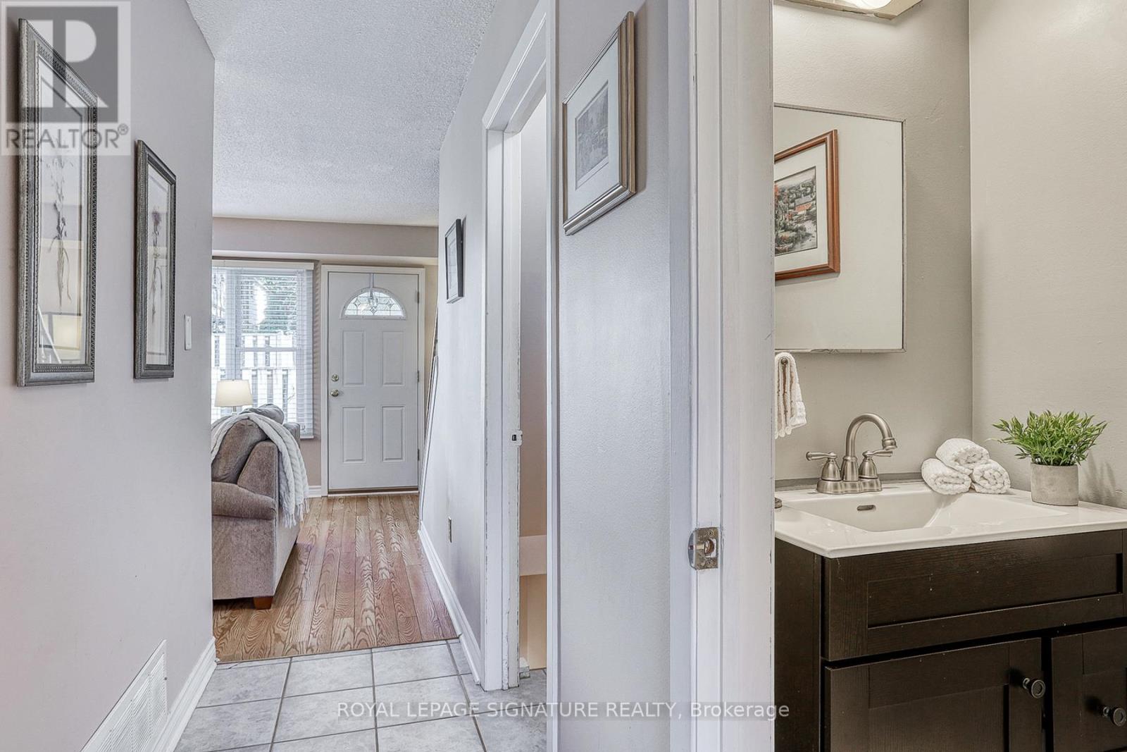 5 Golden Appleway, Toronto, Ontario  M3A 3P2 - Photo 13 - C12435983