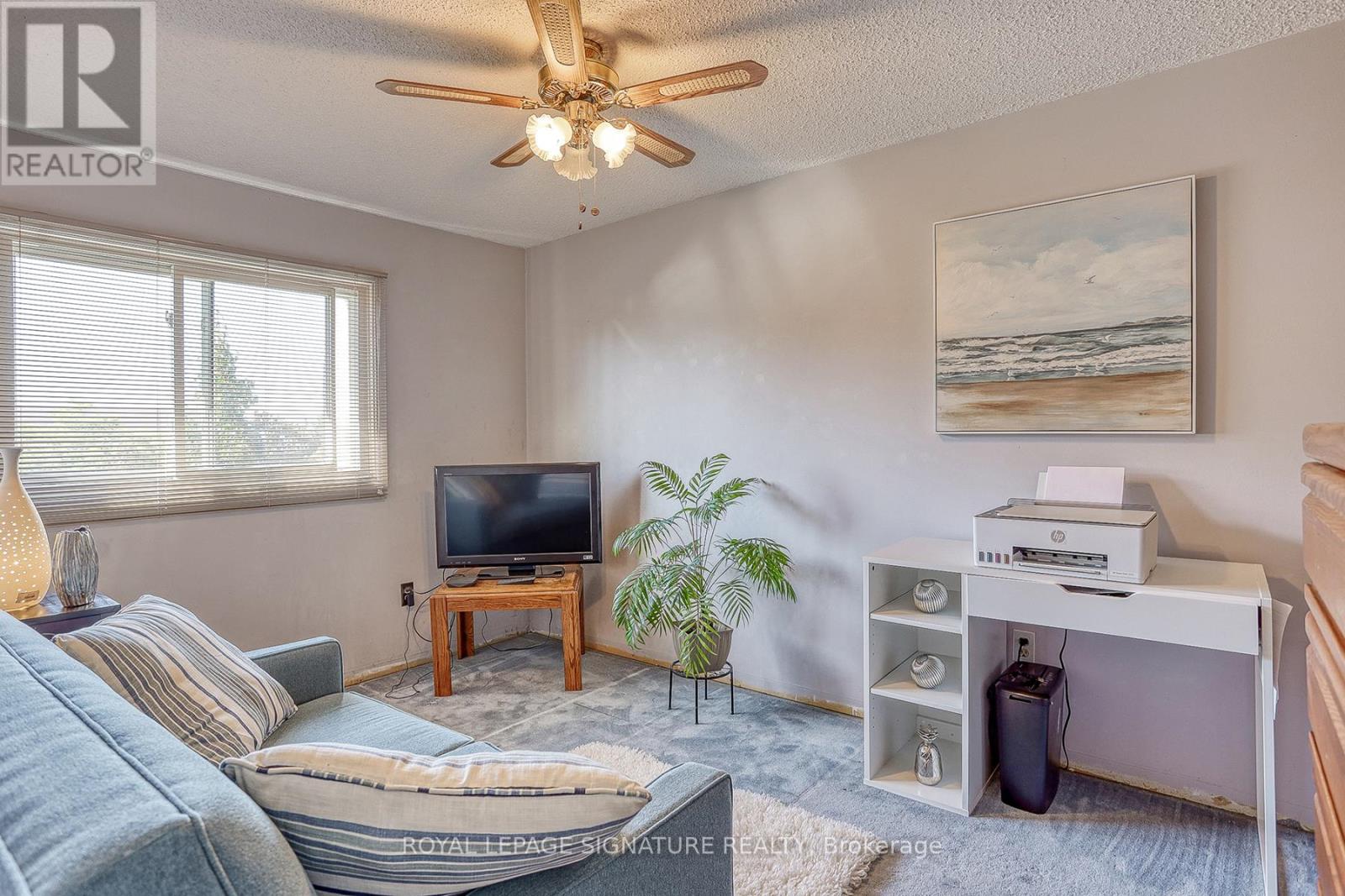 5 Golden Appleway, Toronto, Ontario  M3A 3P2 - Photo 18 - C12435983