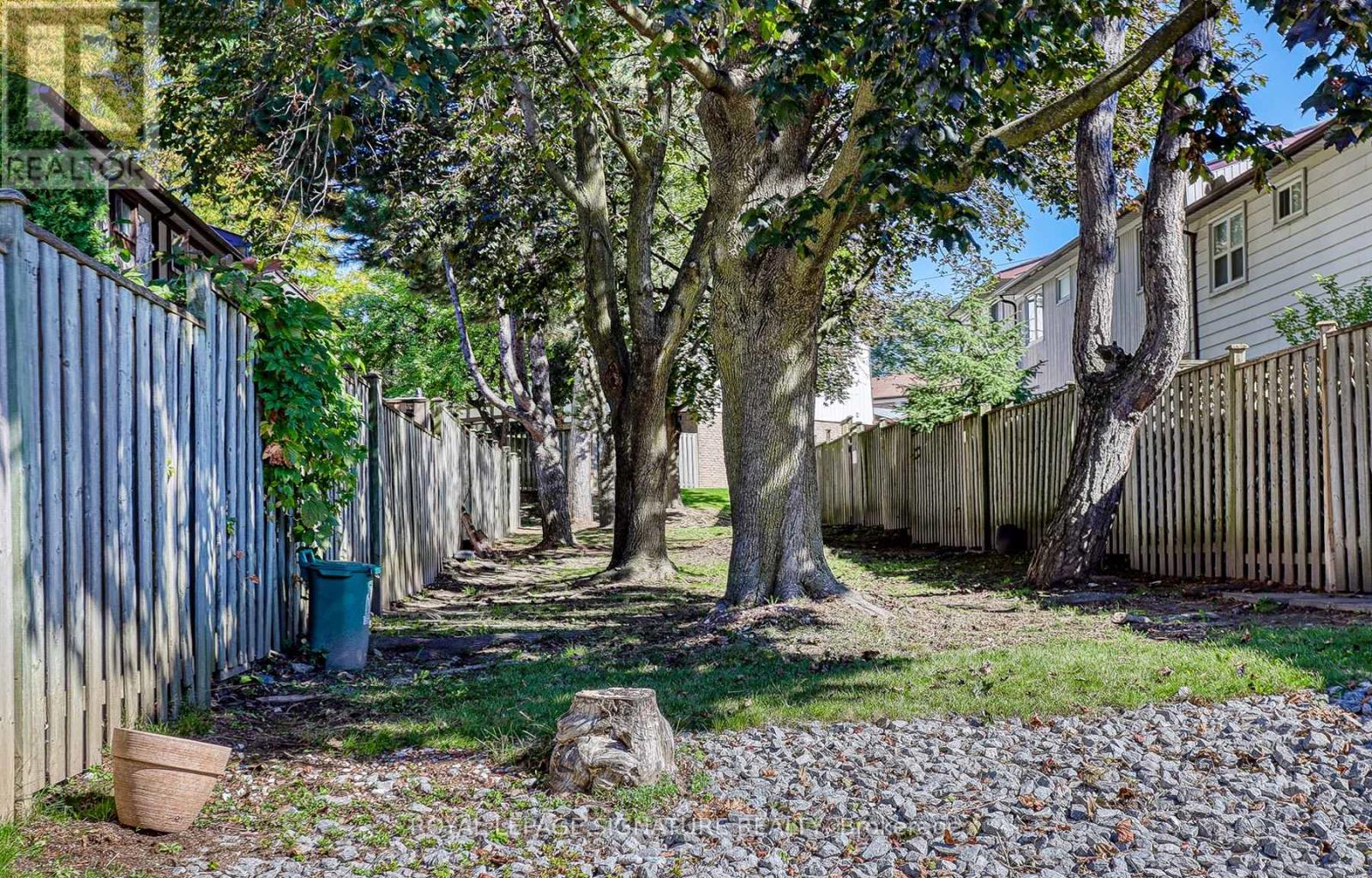 5 Golden Appleway, Toronto, Ontario  M3A 3P2 - Photo 30 - C12435983