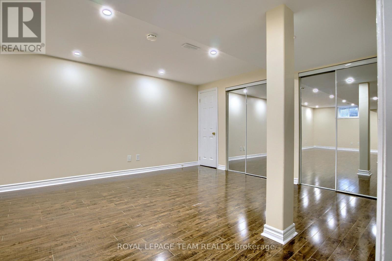 55 Mcgibbon Drive, Ottawa, Ontario  K2L 4A6 - Photo 21 - X12381406