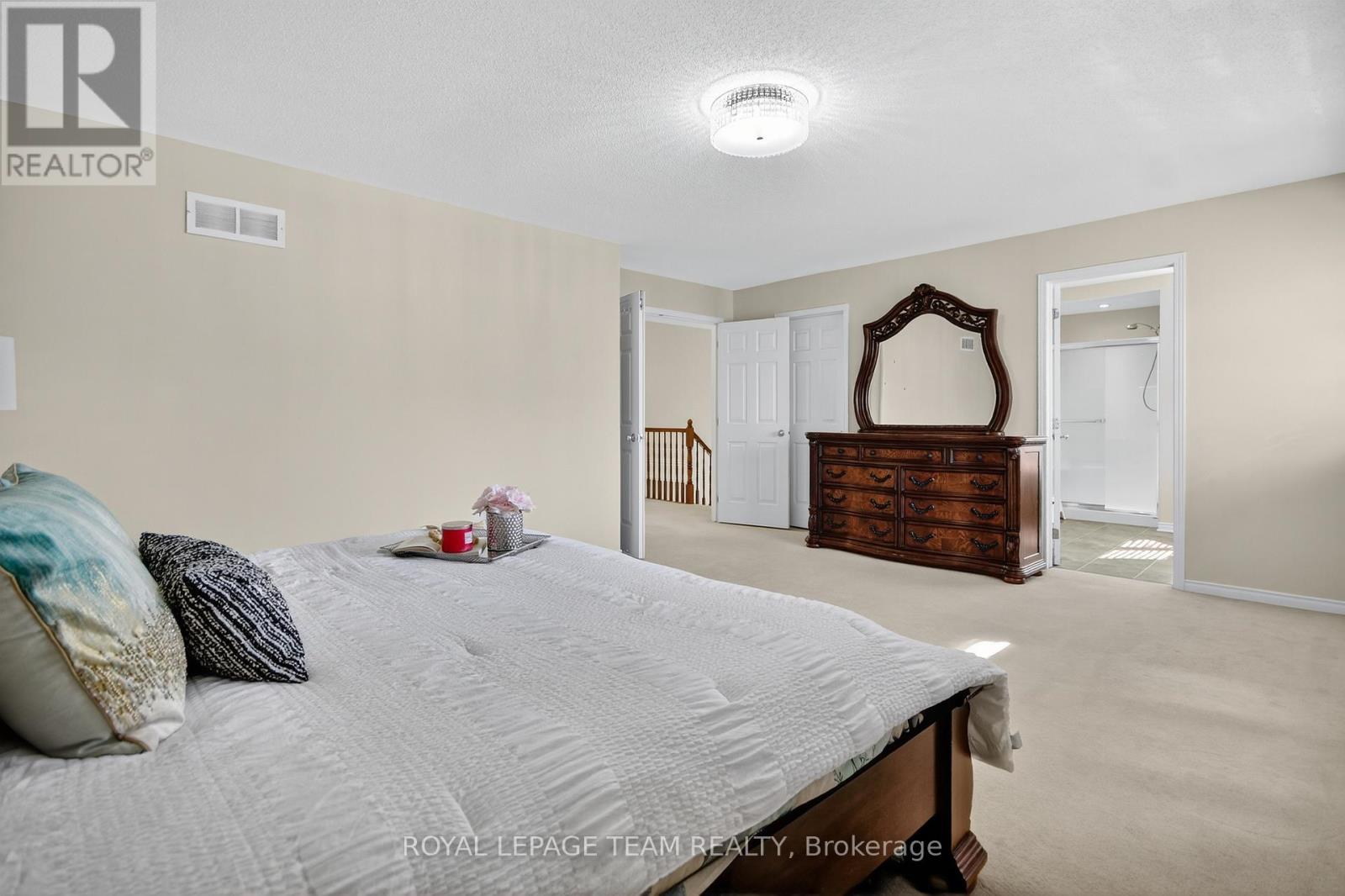 347 Tucana Way, Ottawa, Ontario  K2J 0Z8 - Photo 25 - X12445506