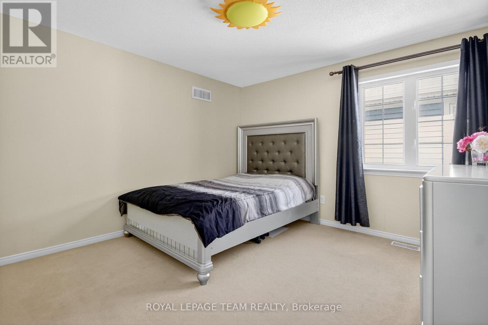 347 Tucana Way, Ottawa, Ontario  K2J 0Z8 - Photo 31 - X12445506