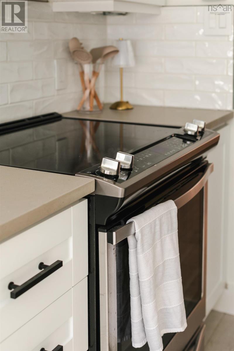 5686 Victoria Road, Halifax, Nova Scotia  B3H 1M8 - Photo 16 - 202527866