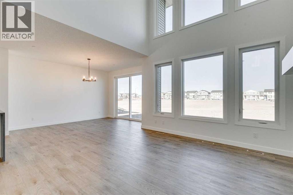 152 Hotchkiss Common Se, Calgary, Alberta  T3S 0J5 - Photo 17 - A2250197