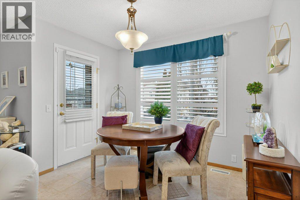 96 Shawbrooke Manor Sw, Calgary, Alberta  T2Y 3L8 - Photo 14 - A2269025