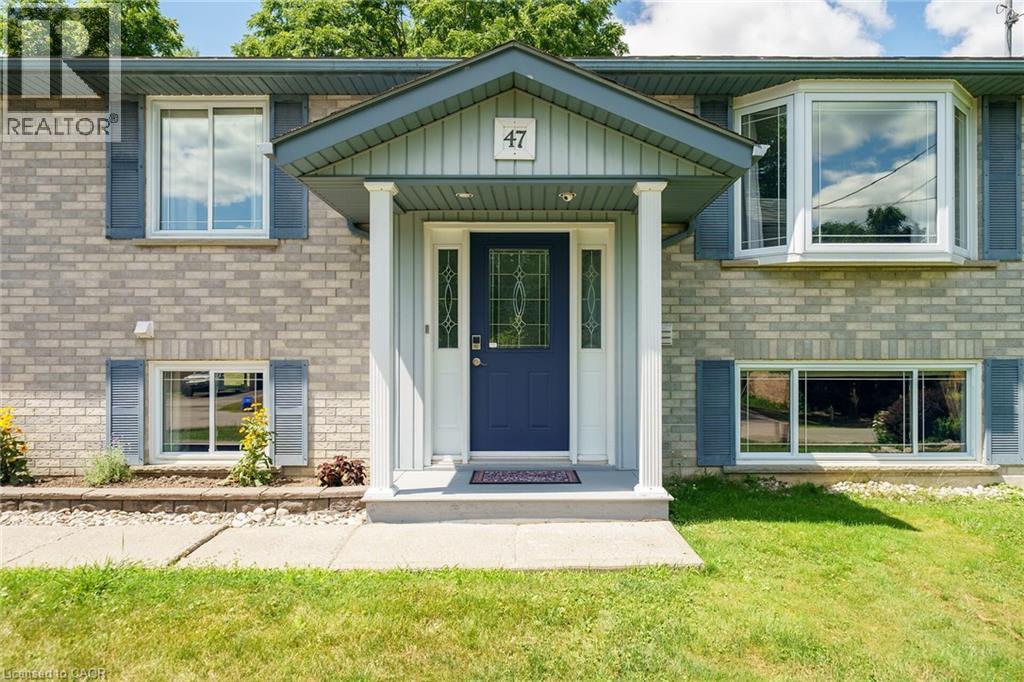 47 Winnett Street N, Cayuga, Ontario  N0A 1E0 - Photo 2 - 40787637