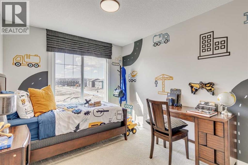 51 Versant Rise Sw, Calgary, Alberta  T2Y 0Z2 - Photo 15 - A2266581