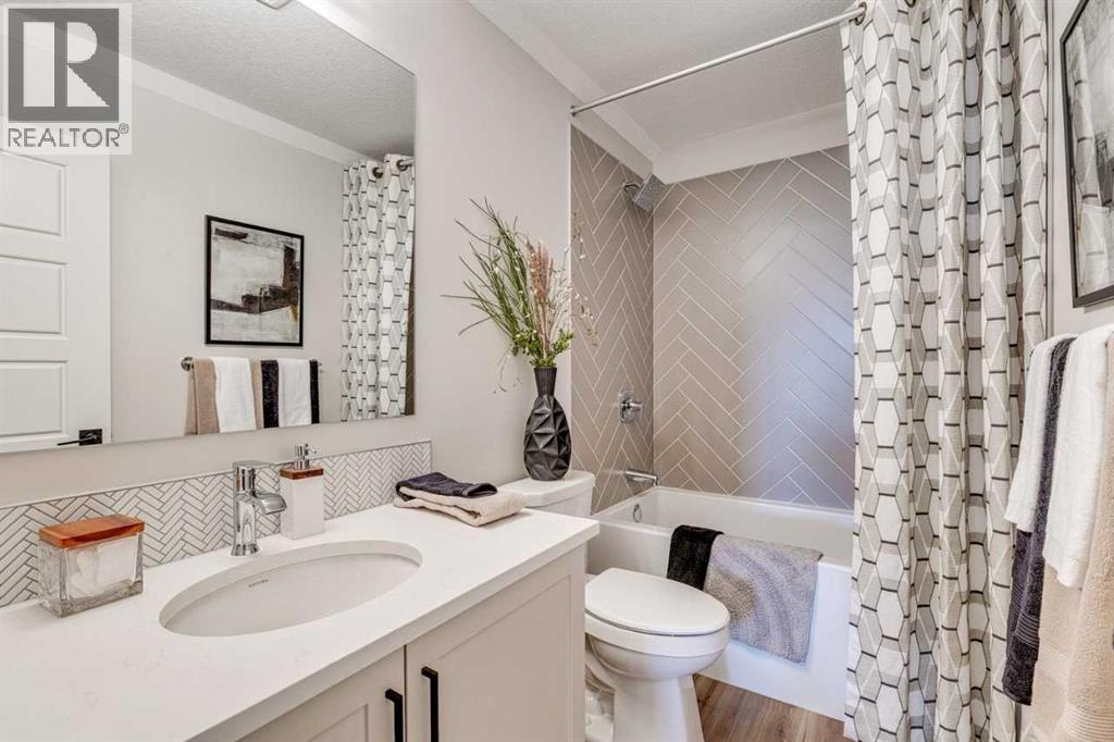 51 Versant Rise Sw, Calgary, Alberta  T2Y 0Z2 - Photo 24 - A2266581