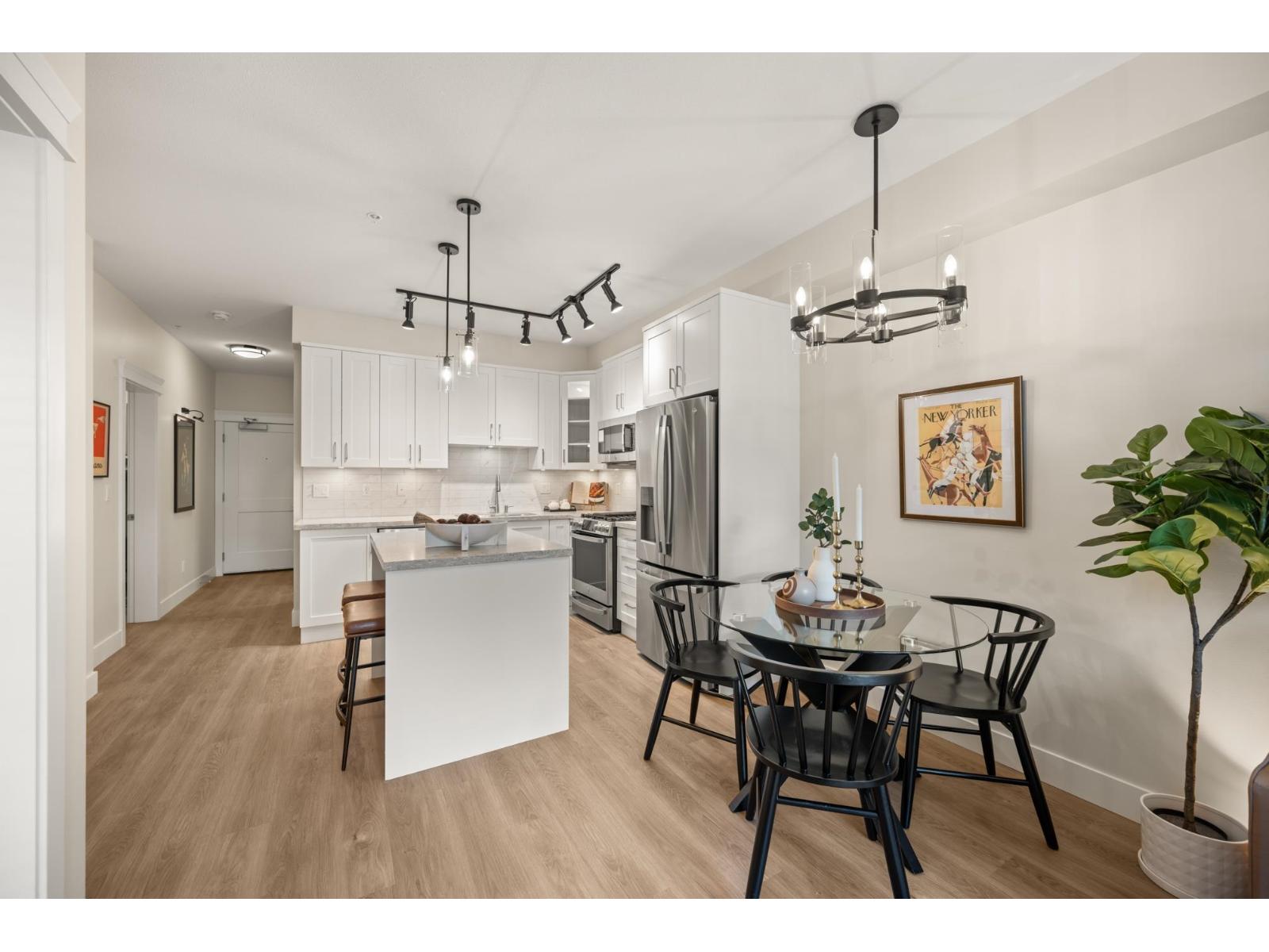 A328 8233 208b Street, Langley, British Columbia  V2Y 4M7 - Photo 9 - R3065326