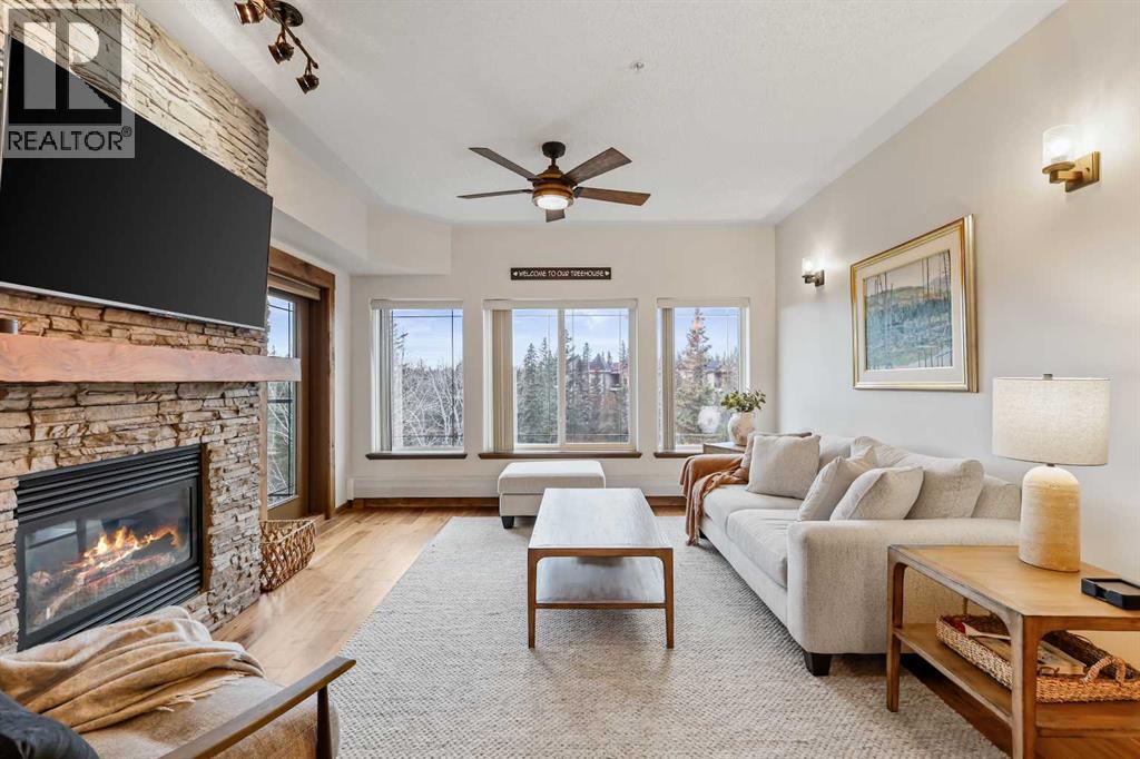 527, 10 Discovery Ridge Close Sw, Calgary, Alberta  T3H 5X3 - Photo 5 - A2269971