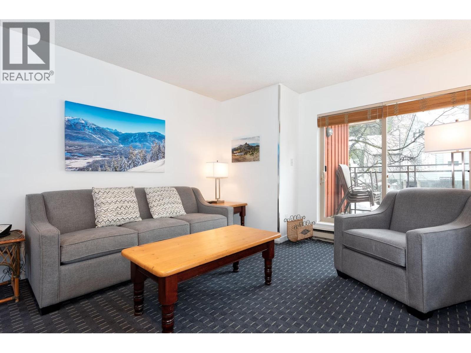 117 2050 Lake Placid (Week 52) Road, Whistler, British Columbia  V8E 0B6 - Photo 3 - R3067223