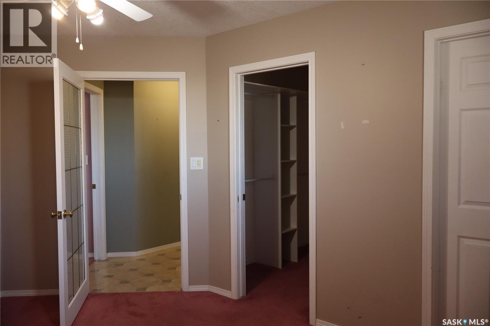 602 Centre Street, Assiniboia, Saskatchewan  S0H 0B0 - Photo 12 - SK023837