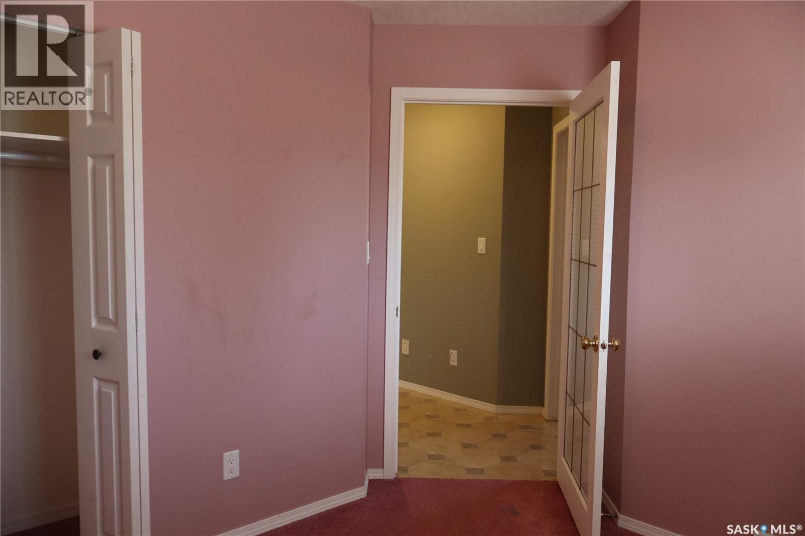 602 Centre Street, Assiniboia, Saskatchewan  S0H 0B0 - Photo 18 - SK023837