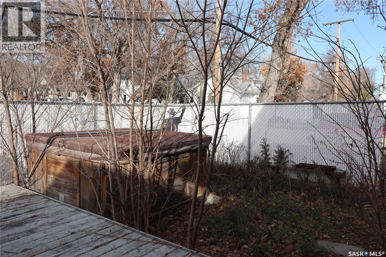 602 Centre Street, Assiniboia, Saskatchewan  S0H 0B0 - Photo 31 - SK023837