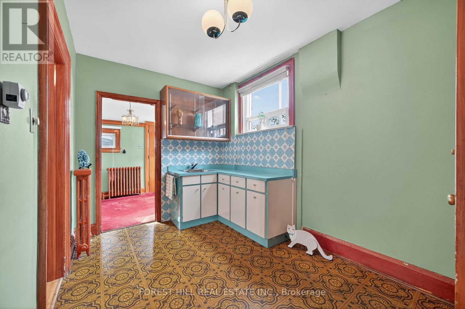 11 Heydon Park Road, Toronto, Ontario  M6J 2C7 - Photo 14 - C12542638