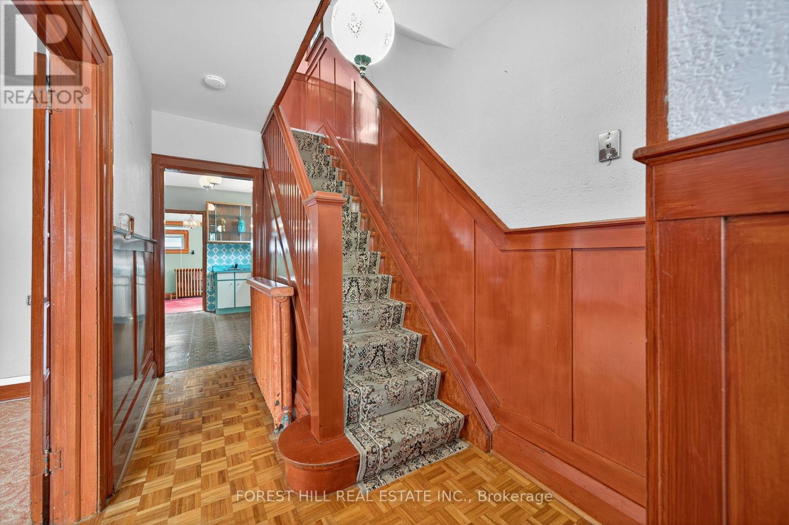 11 Heydon Park Road, Toronto, Ontario  M6J 2C7 - Photo 18 - C12542638