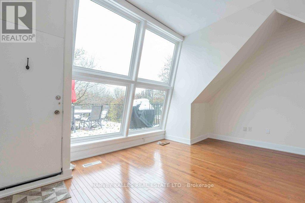 A - 148 COLLIER STREET, Toronto, Ontario