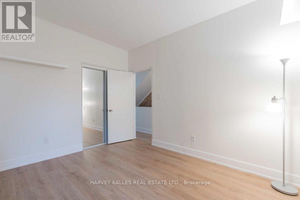 A - 148 Collier Street, Toronto, Ontario  M4W 1M3 - Photo 16 - C12542640