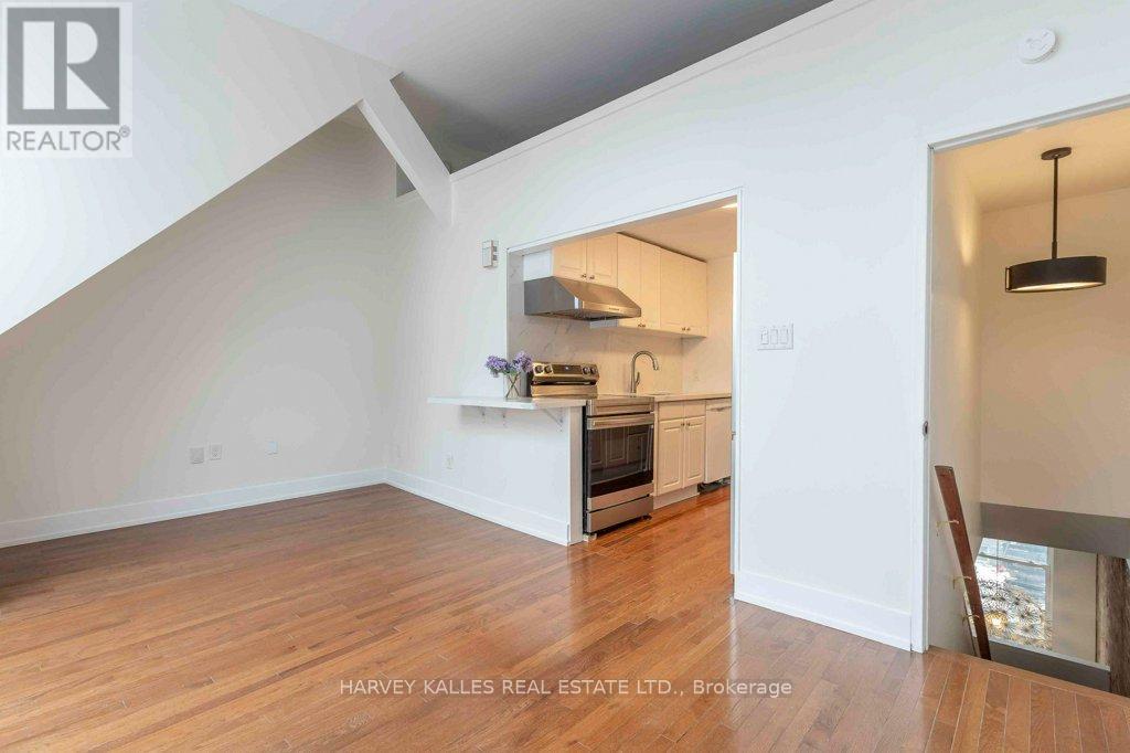 A - 148 Collier Street, Toronto, Ontario  M4W 1M3 - Photo 4 - C12542640