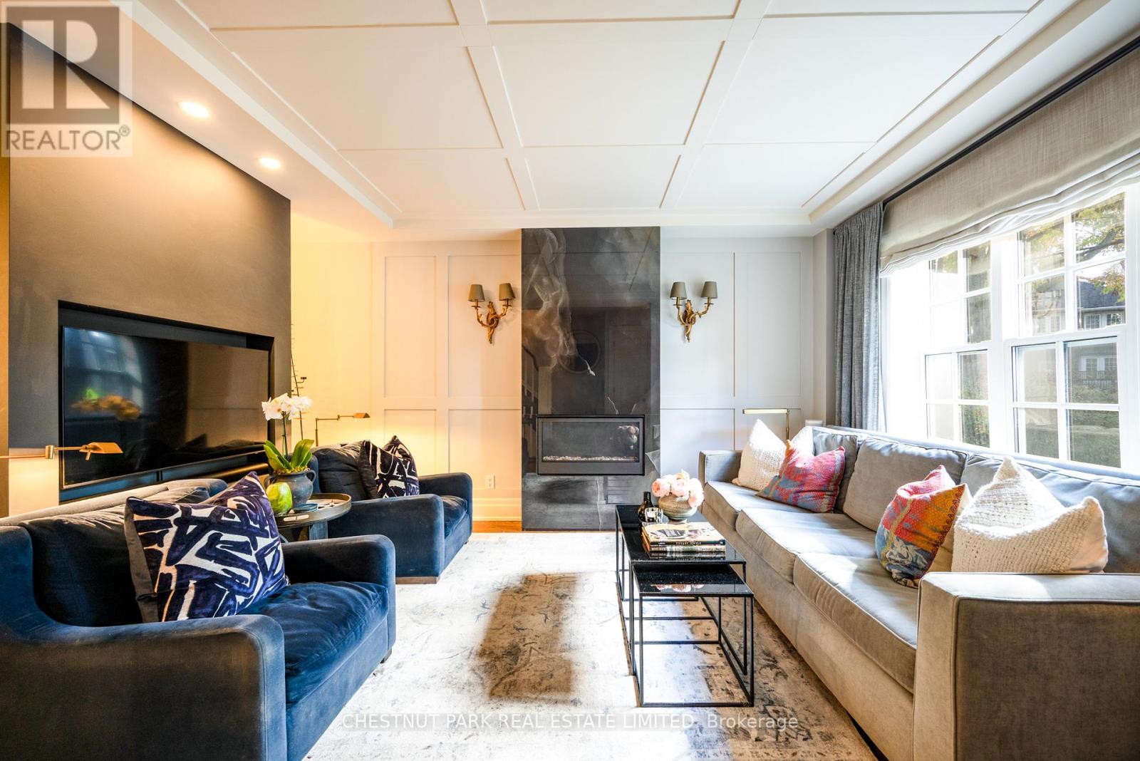 17 Tullis Drive, Toronto, Ontario  M4S 2E2 - Photo 2 - C12542660