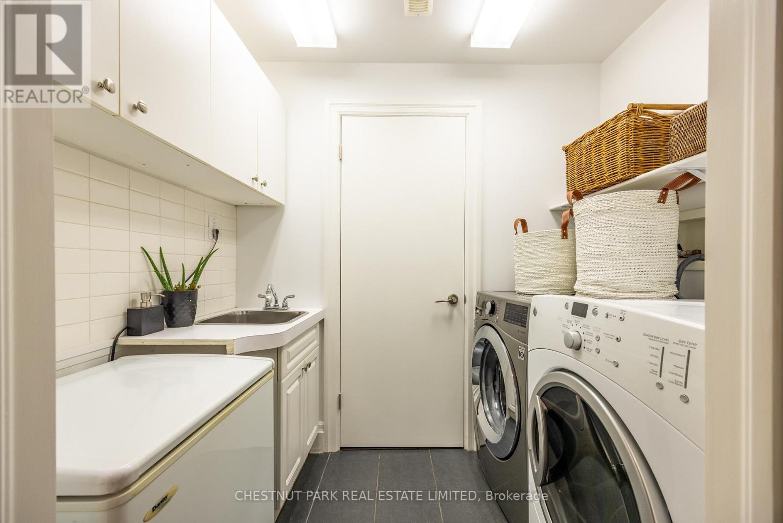 17 Tullis Drive, Toronto, Ontario  M4S 2E2 - Photo 34 - C12542660