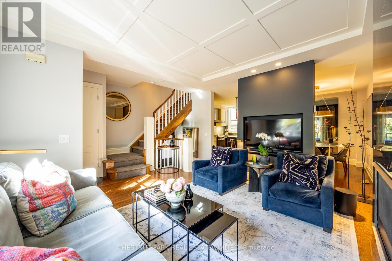 17 Tullis Drive, Toronto, Ontario  M4S 2E2 - Photo 4 - C12542660