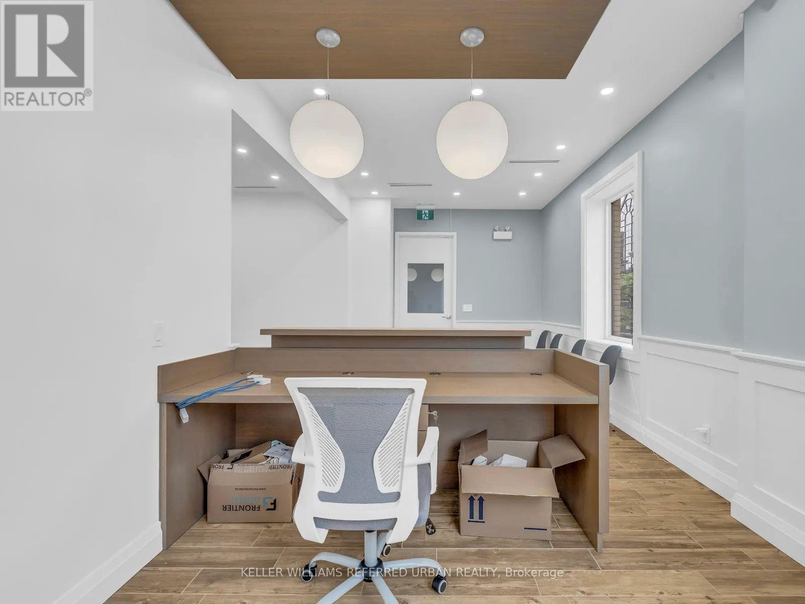 Upper - 541 Queen Street E, Toronto, Ontario  M5A 1V1 - Photo 27 - C12542680