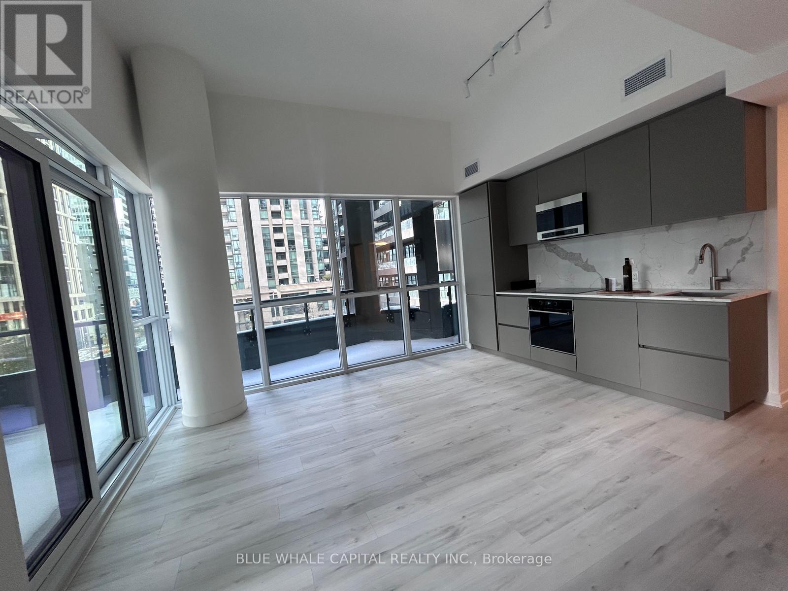 403 - 110 Broadway Avenue, Toronto, Ontario  M4P 0E9 - Photo 5 - C12542732