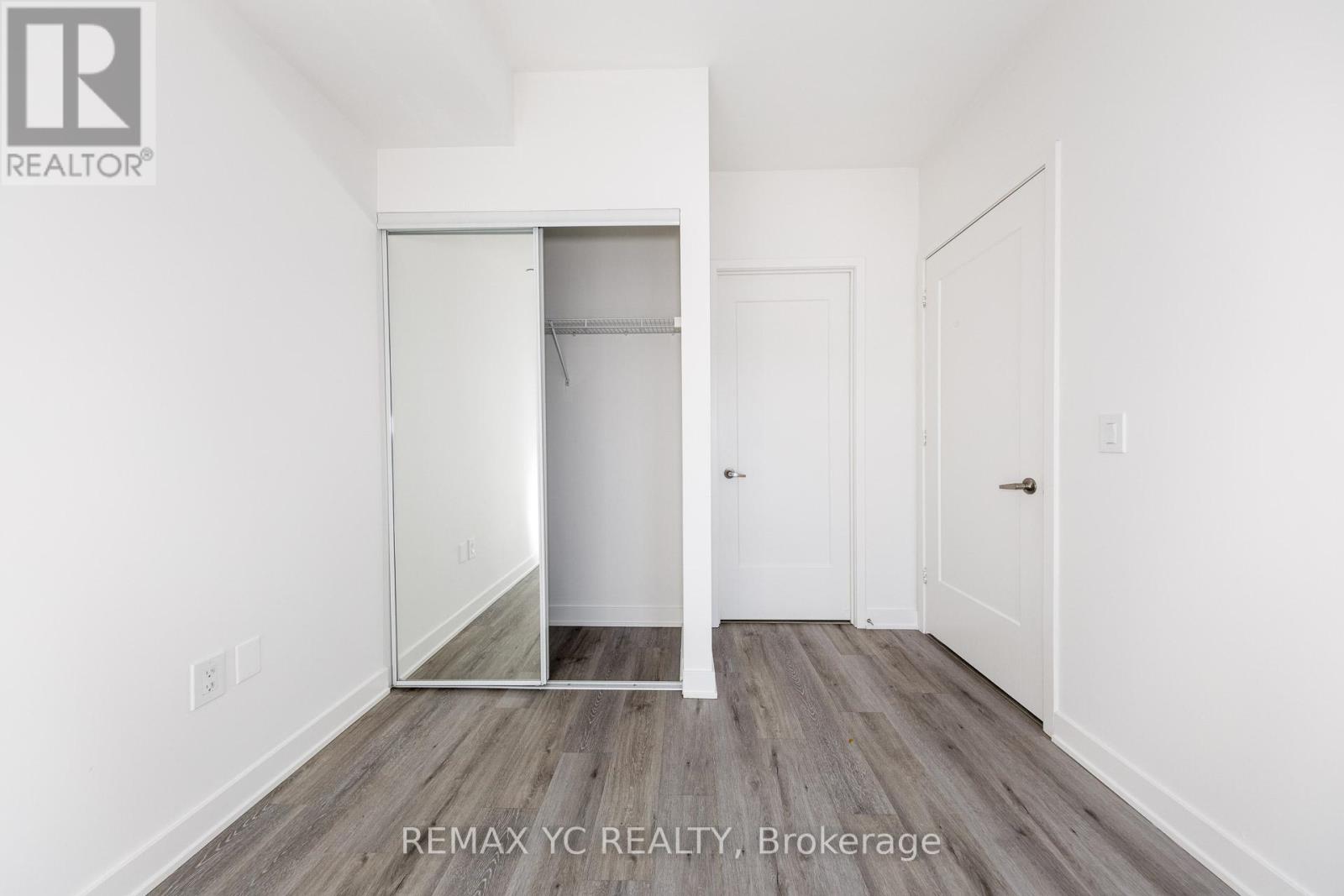 951 - 121 Lower Sherbourne Street, Toronto, Ontario  M5A 0W8 - Photo 8 - C12542754