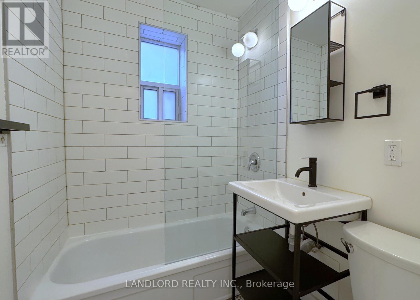 401 - 420 Eglinton Avenue E, Toronto, Ontario  M4P 1L8 - Photo 12 - C12542772