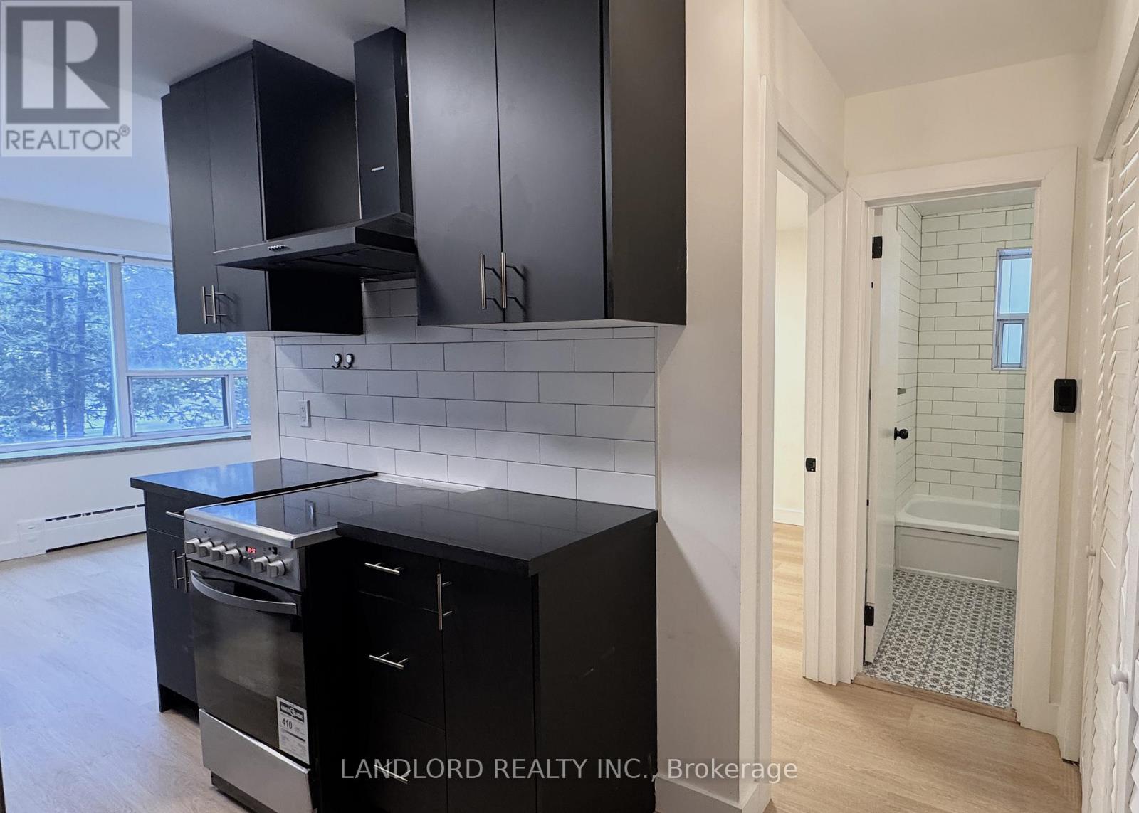 401 - 420 Eglinton Avenue E, Toronto, Ontario  M4P 1L8 - Photo 3 - C12542772