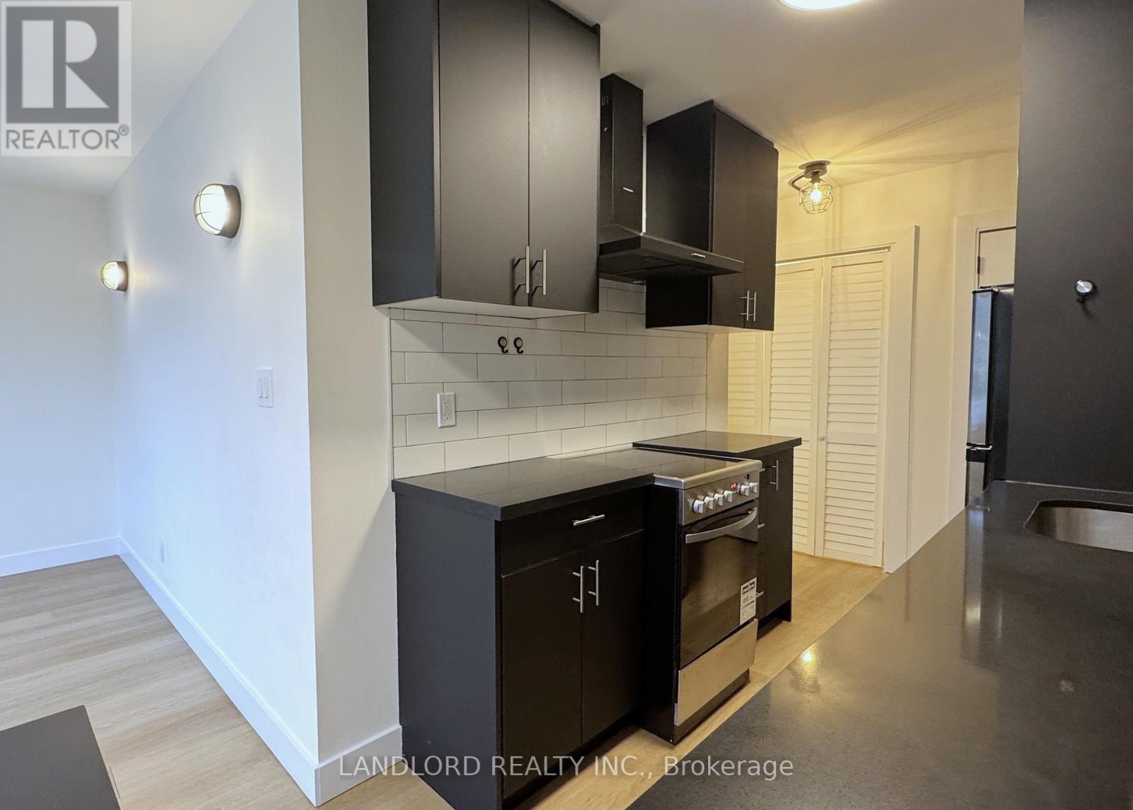 401 - 420 Eglinton Avenue E, Toronto, Ontario  M4P 1L8 - Photo 5 - C12542772