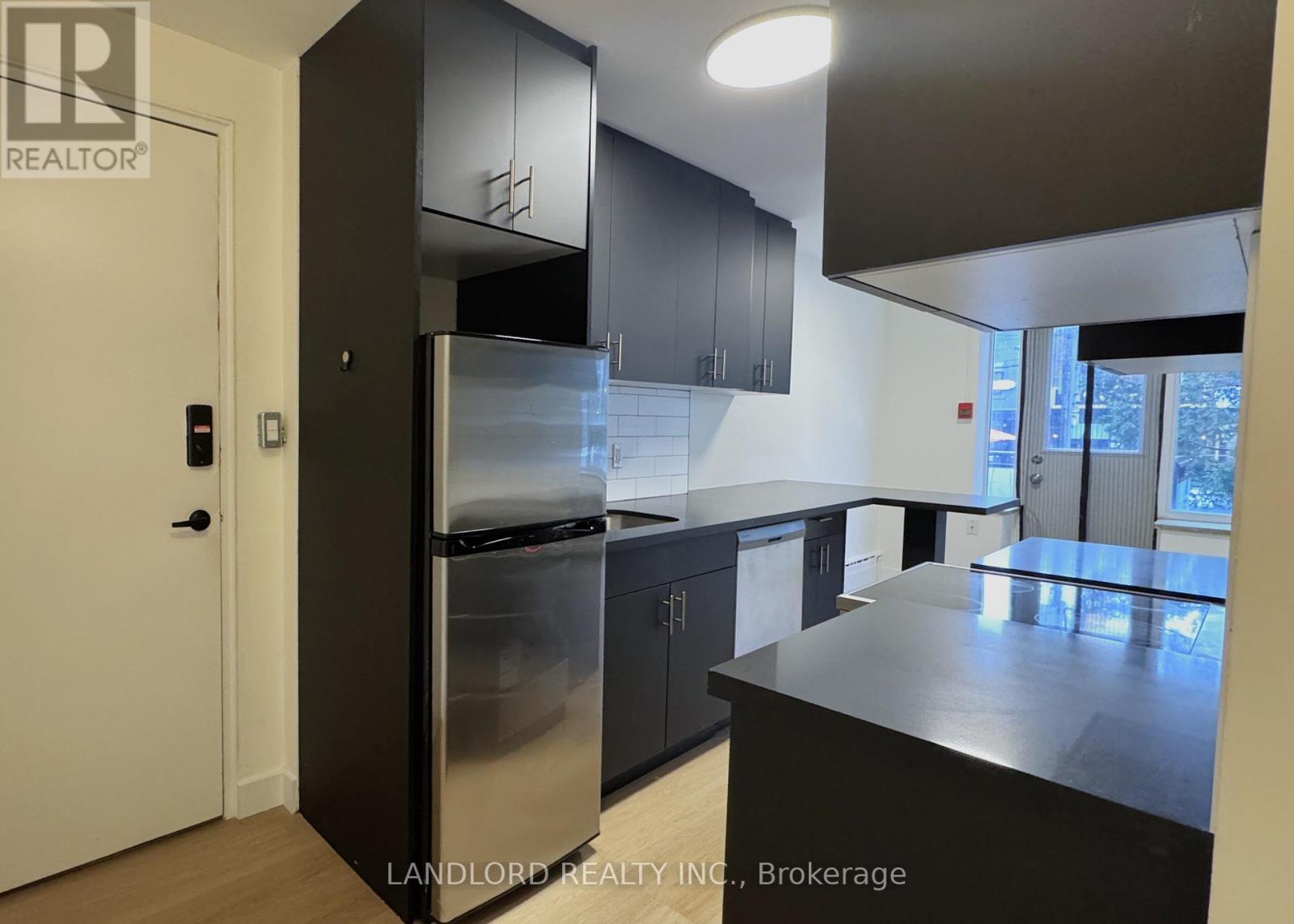 401 - 420 Eglinton Avenue E, Toronto, Ontario  M4P 1L8 - Photo 6 - C12542772